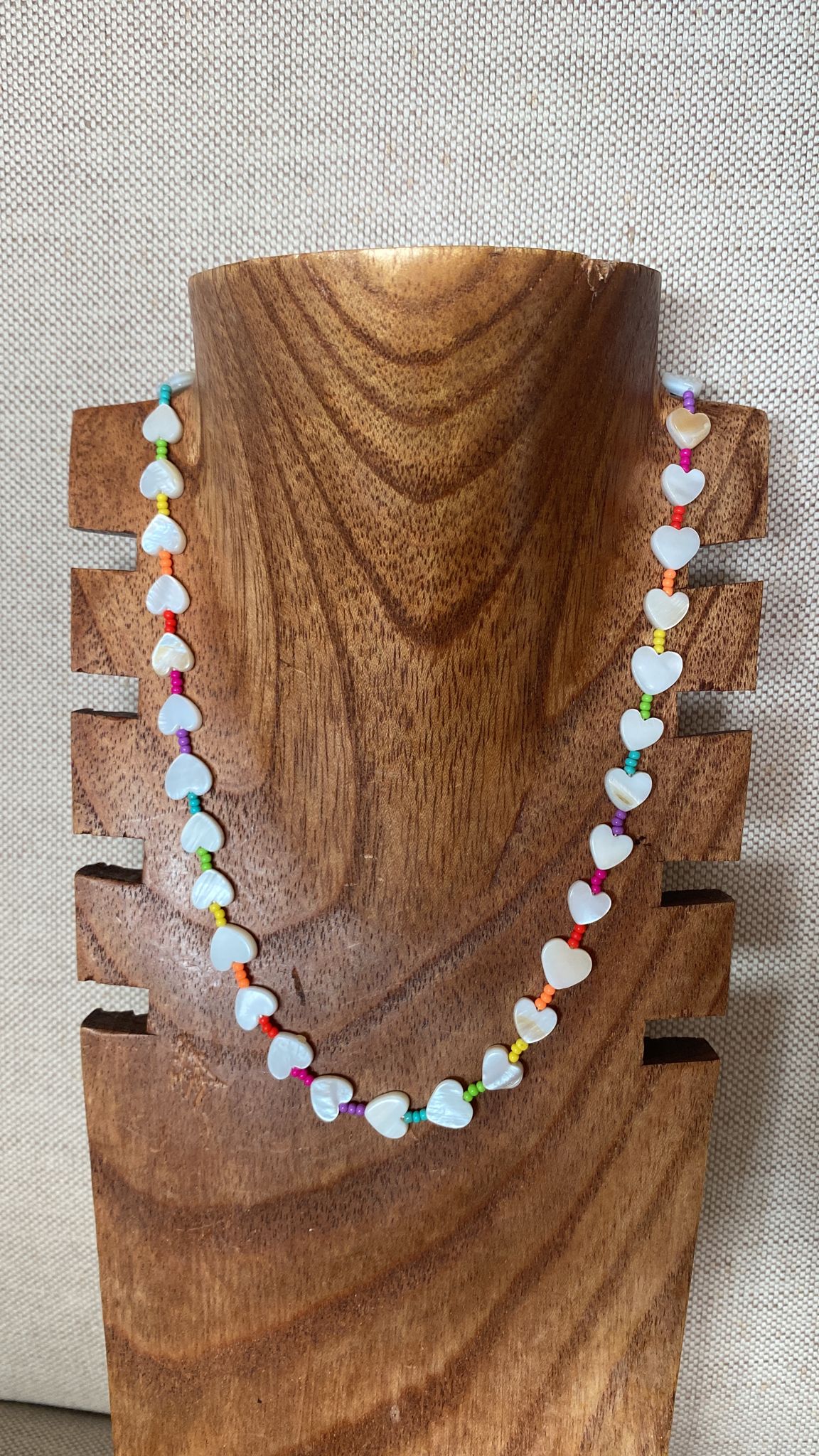Collar hearts y flúor de nácar