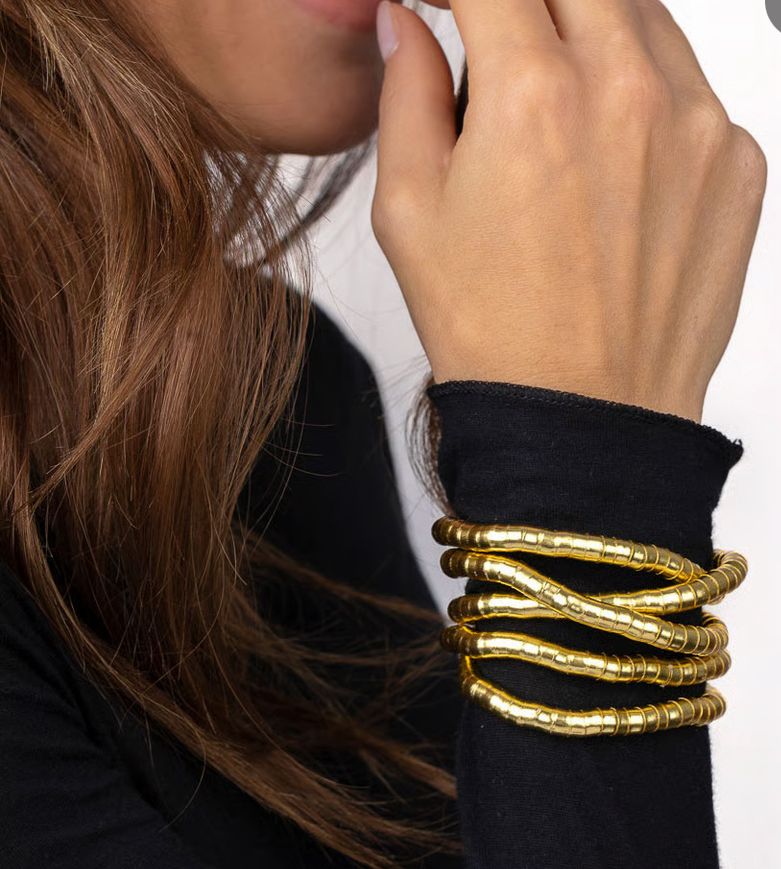 Collar & Brazalete Metamorfosis OMG