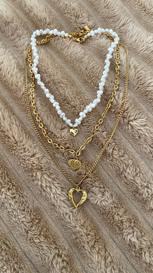 Collar Trío de corazones ❤️