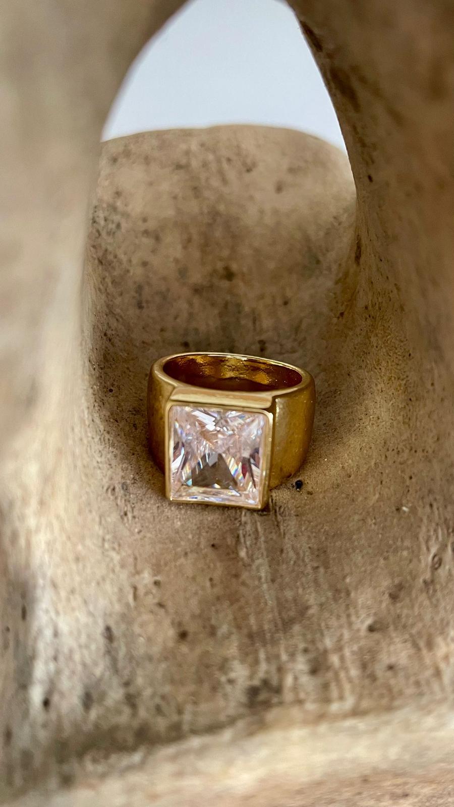 Anillo Aura Square