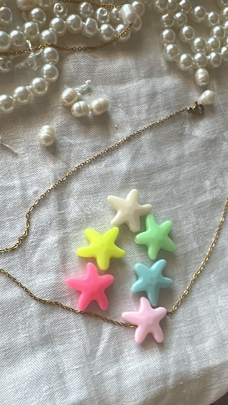 Collar Starfish – Hecho a Mano con Estrellitas de Colores