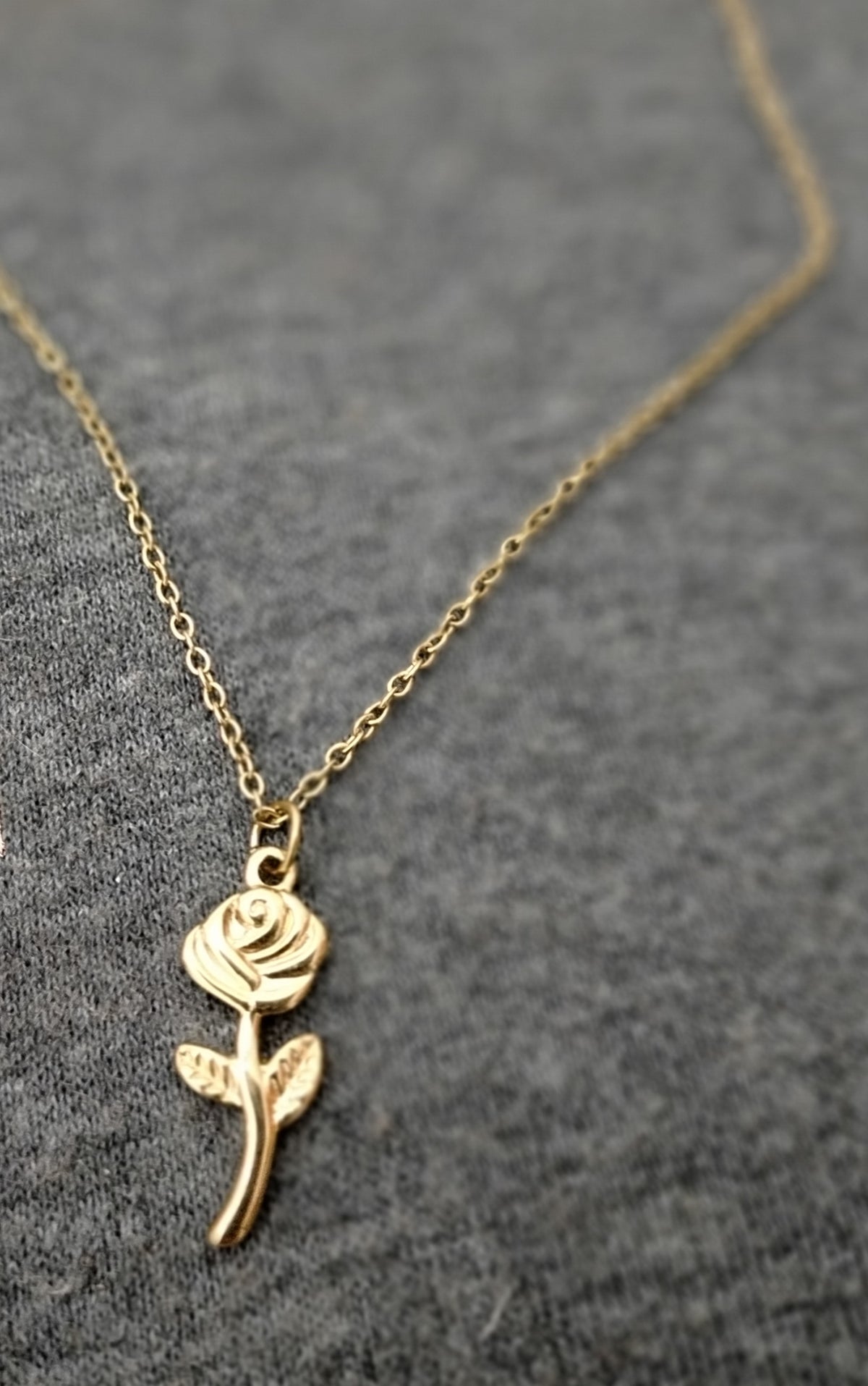 Collar Rosa