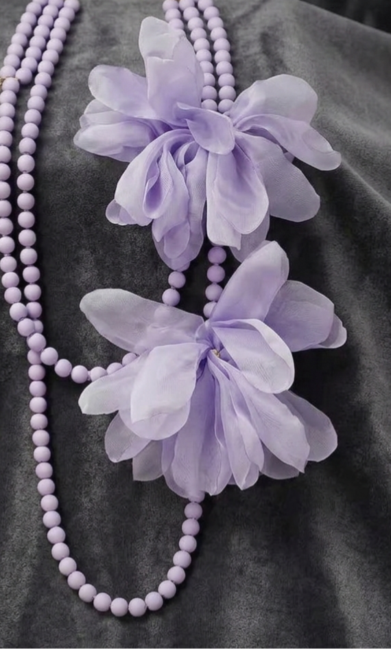 Collar Aura Floral