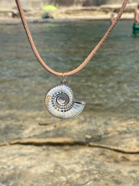 Collar Karol
