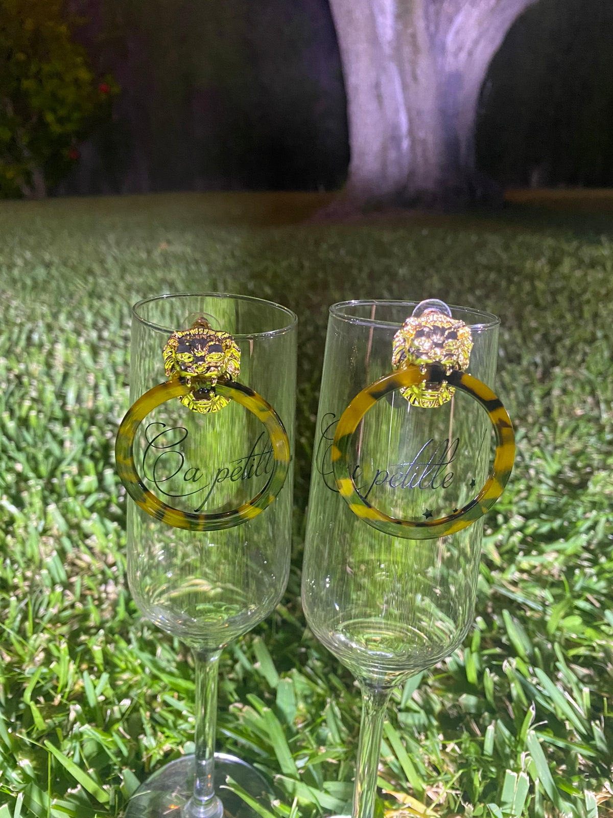 Pendientes aro lion print