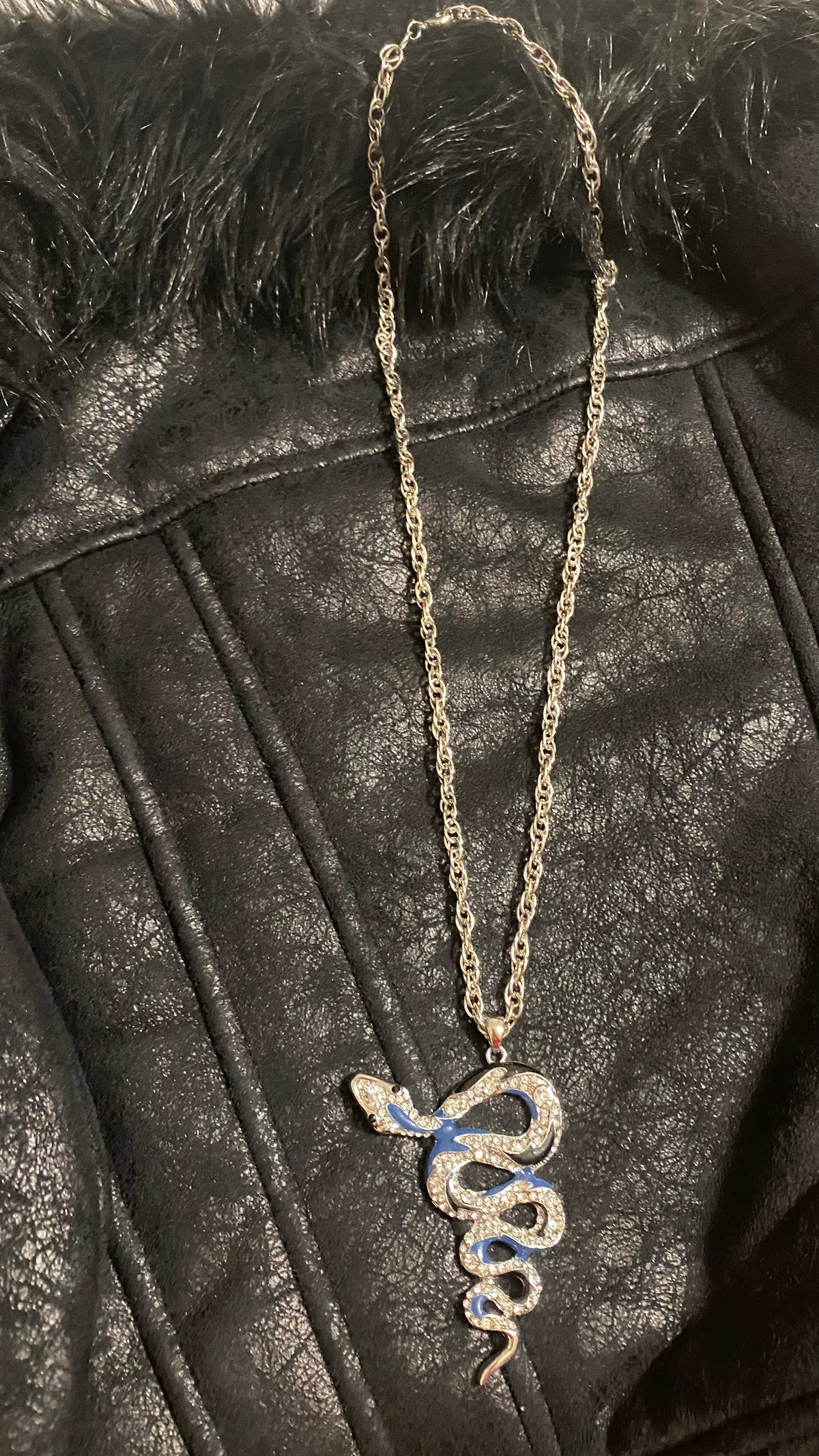 Colgante serpiente