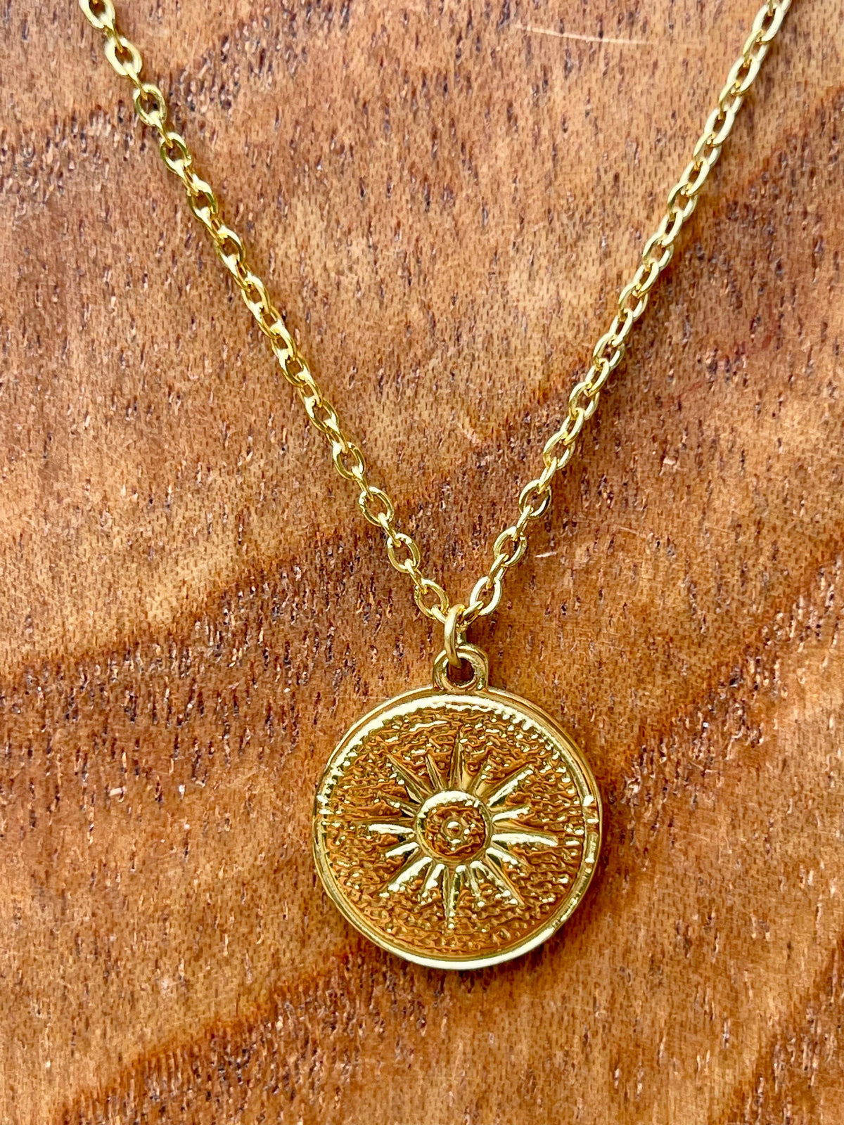 Collar Sol