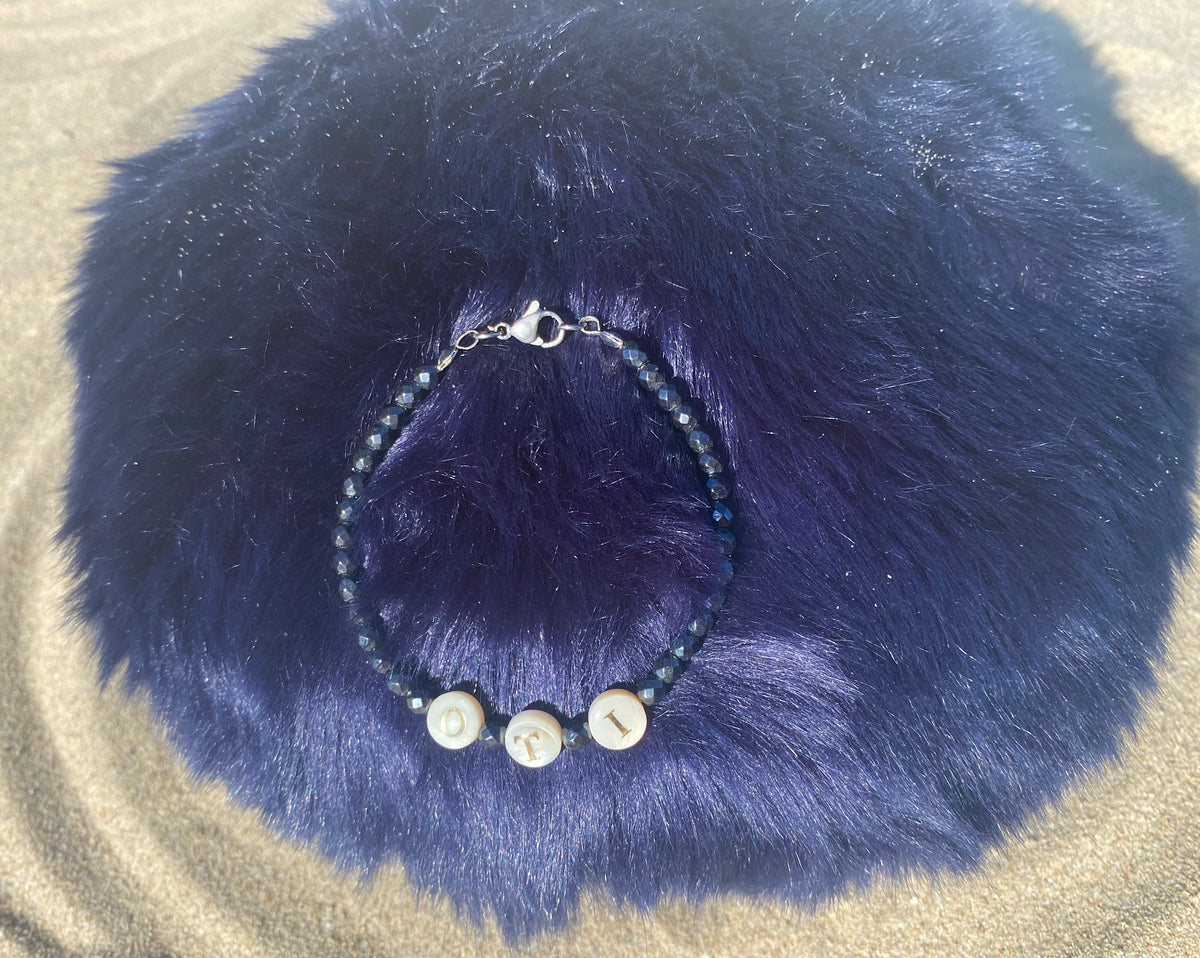 Pulsera Personalizada de Hematites con Nombre o Iniciales