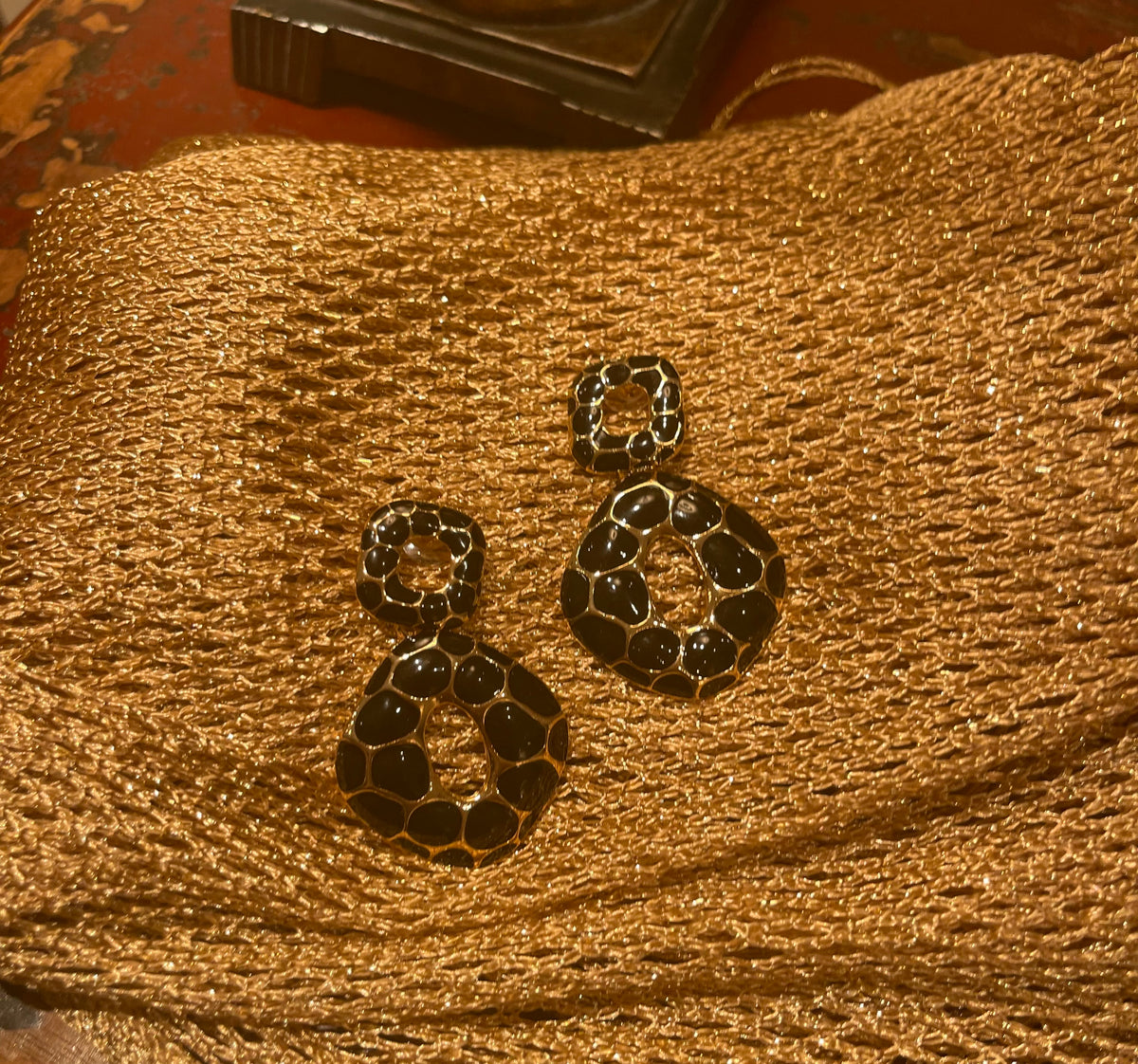 Pendientes aros negros