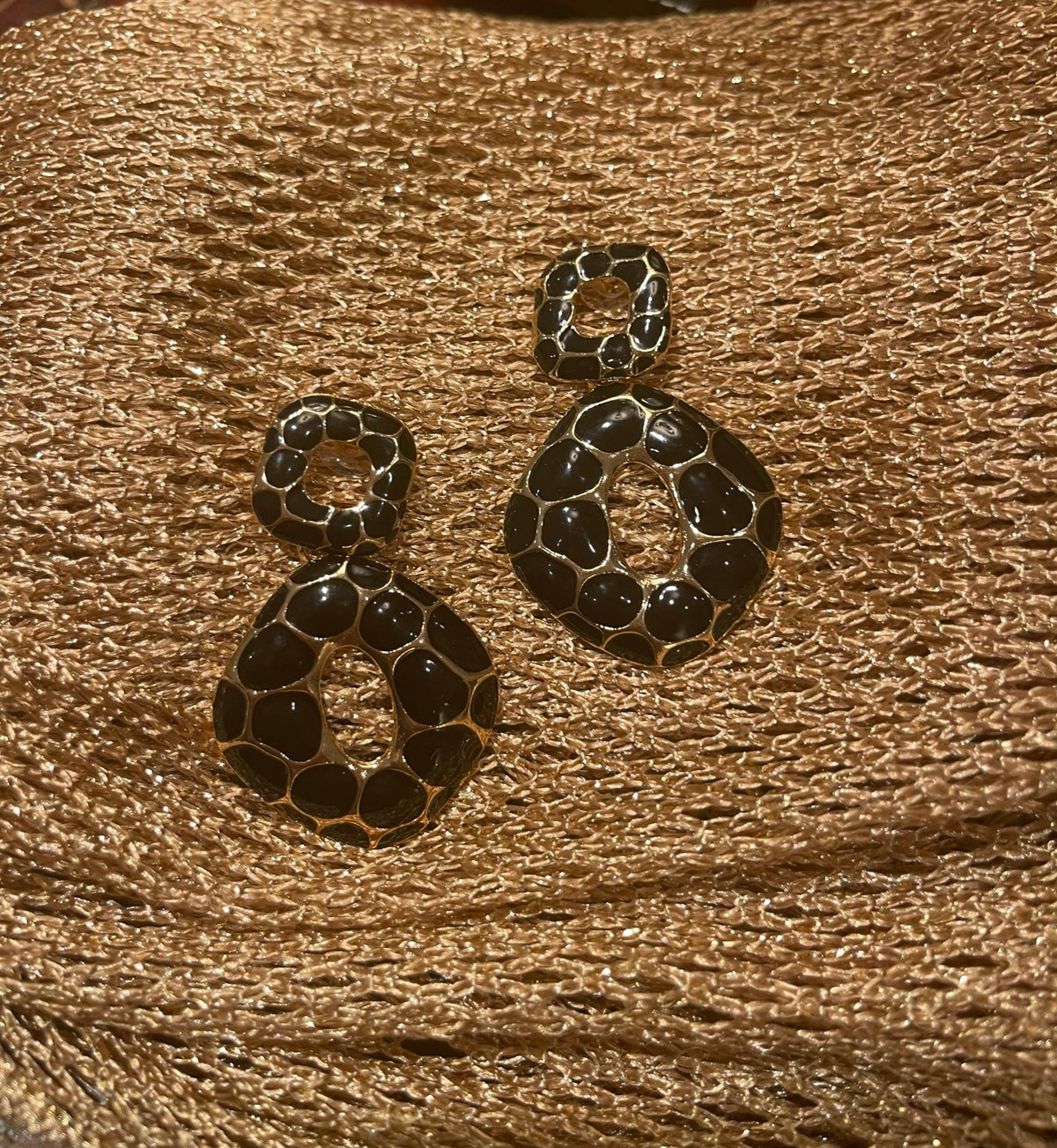 Pendientes aros negros